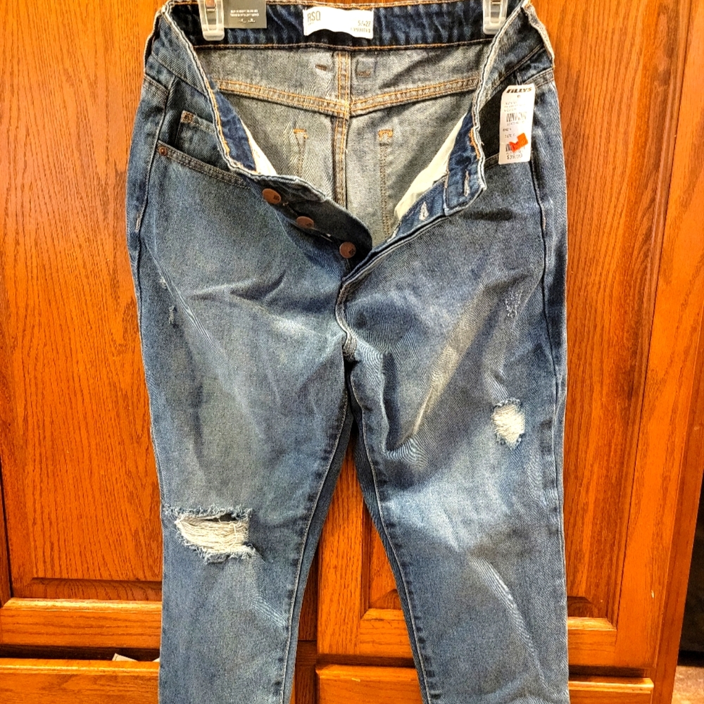 RSQ Boyfriend Fit NWT